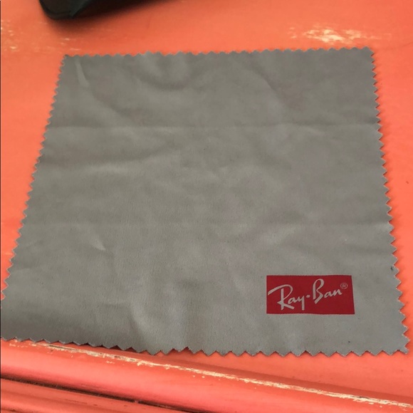 Ray-Ban Justin Polarized Sunglasses - Picture 4 of 4